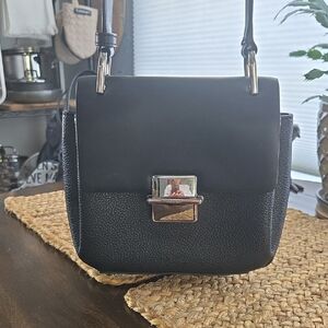 Calvin Klein Elegant Black Leather Shoulder Bag With Adjustable Strap